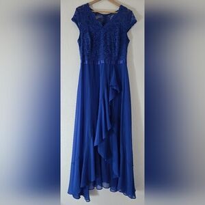 Blue Maxi V-neck Dress With Lace Accents